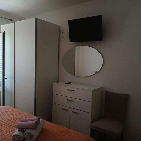 Apartments Piko2 Jelsa  Dış mekan fotoğraf