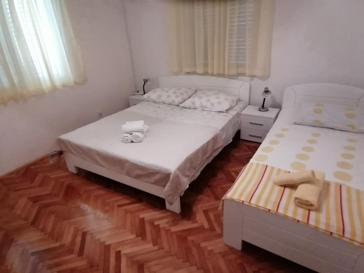 Apartments Piko2 Jelsa  Dış mekan fotoğraf