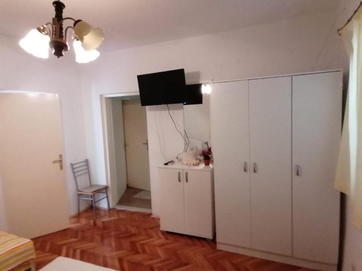 Apartments Piko2 Jelsa  Dış mekan fotoğraf